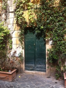 Apartment doorway. (Rome 2012)